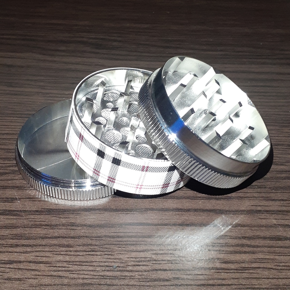 Metal Grinder - Picture 3 of 4